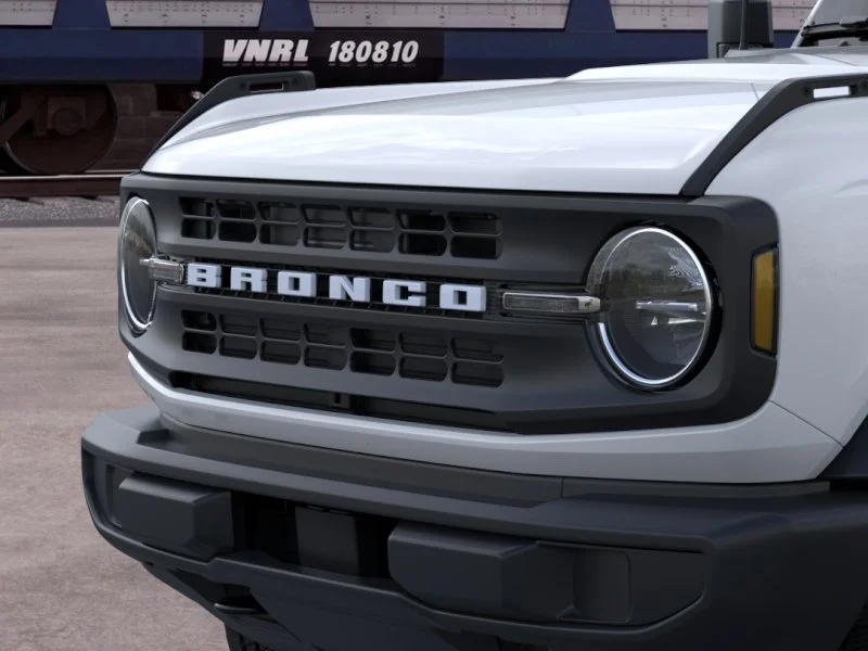 New 2026 Oxford White Ford Base image 19