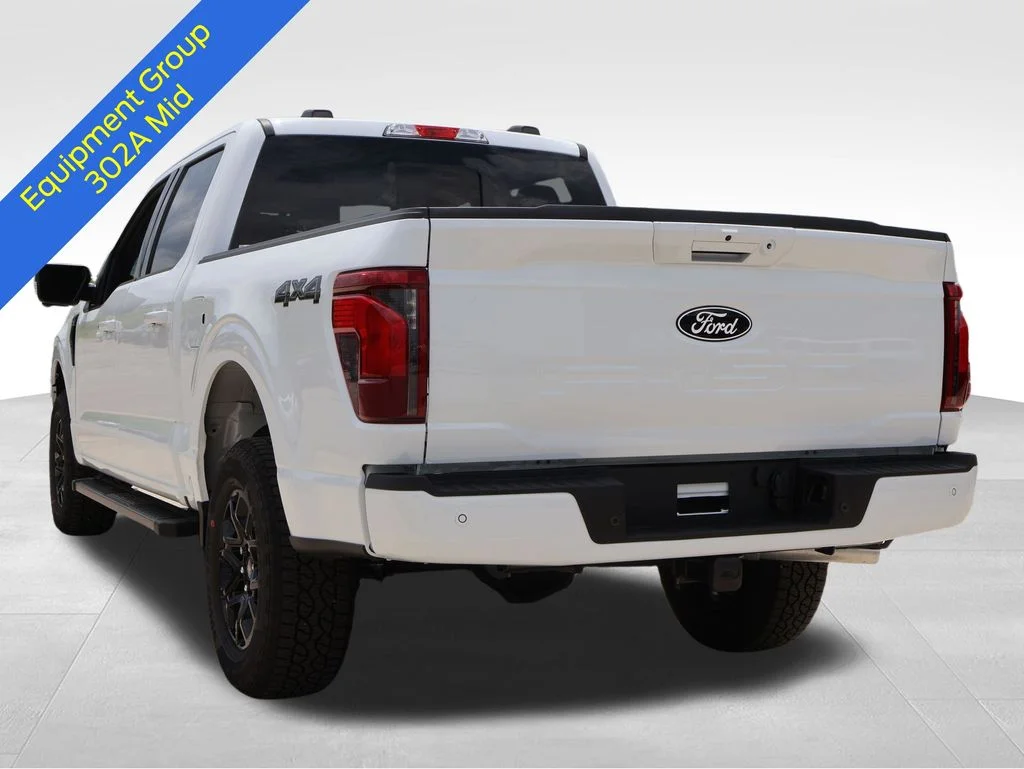 New 2026 Oxford White Ford XLT image 3
