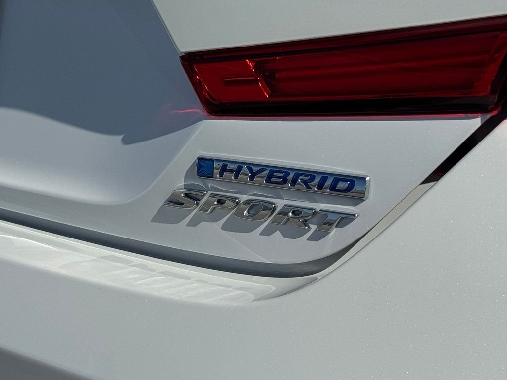 Used 2022 Platinum White Pearl Honda Sport image 22