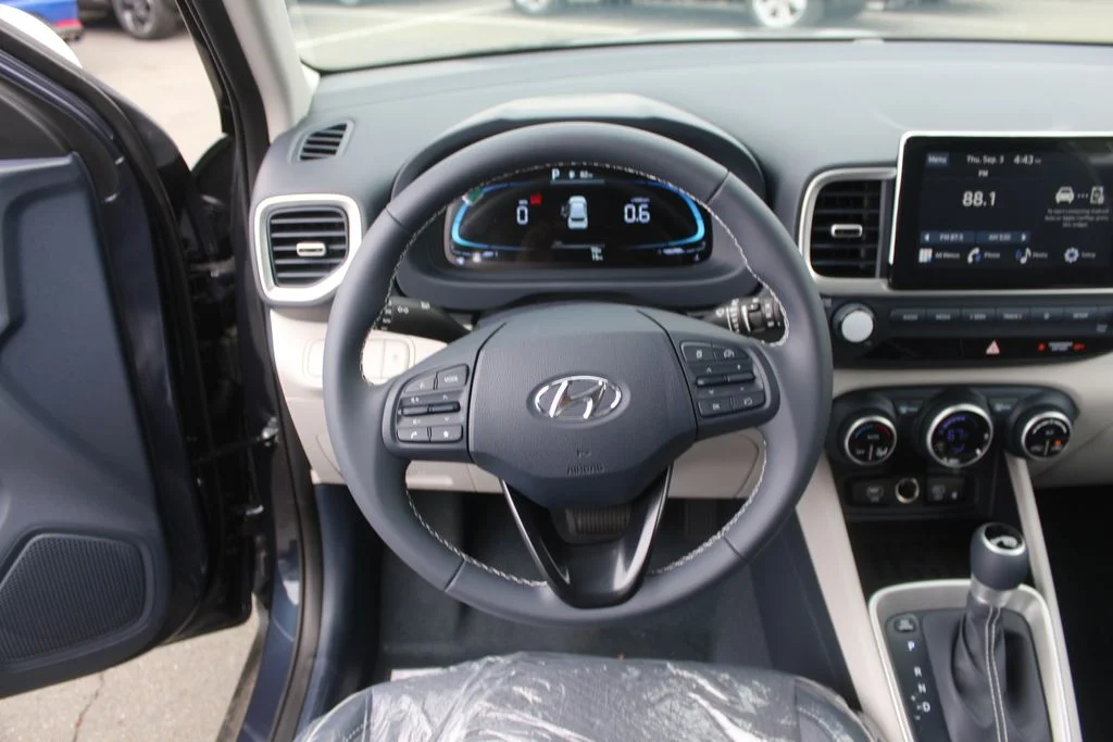 New 2026 White Hyundai SEL image 15