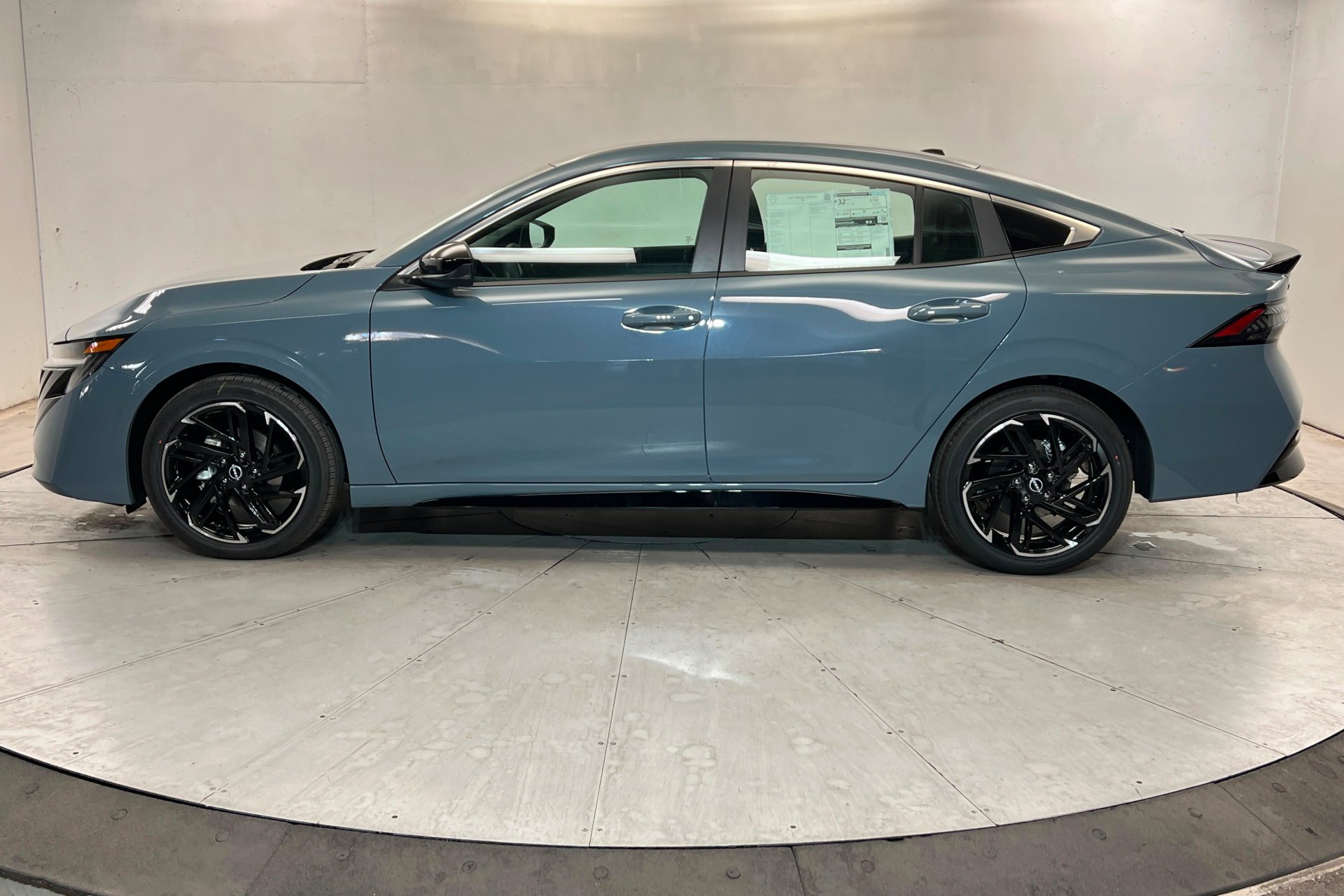 New 2027 Atlantic Gray Metallic Nissan SR image 2