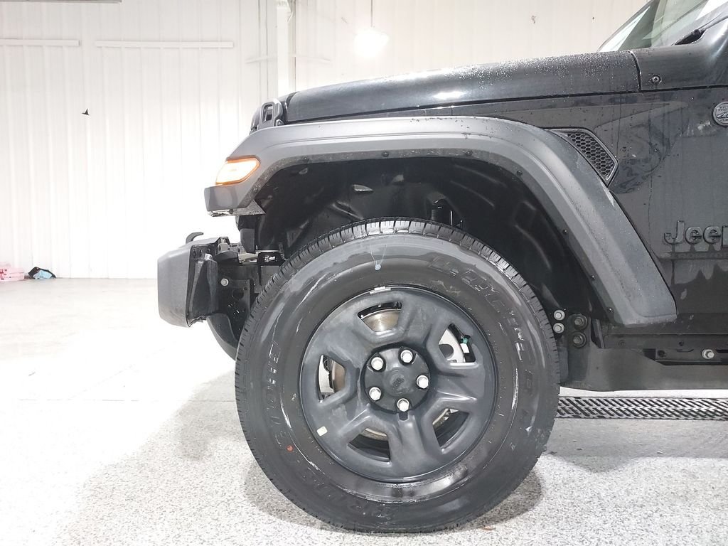 New 2026 Black Clear-Coat Exterior Paint Jeep Sport image 16