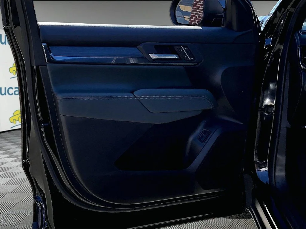 Used 2026 Black GMC AT4 image 9