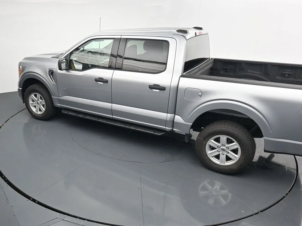Used 2022 Silver Ford XLT image 21