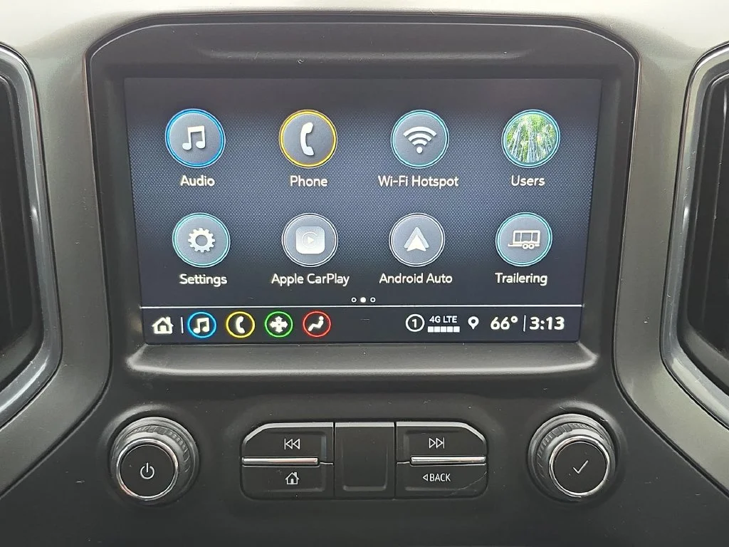 Used 2021 Gray Chevrolet RST image 28