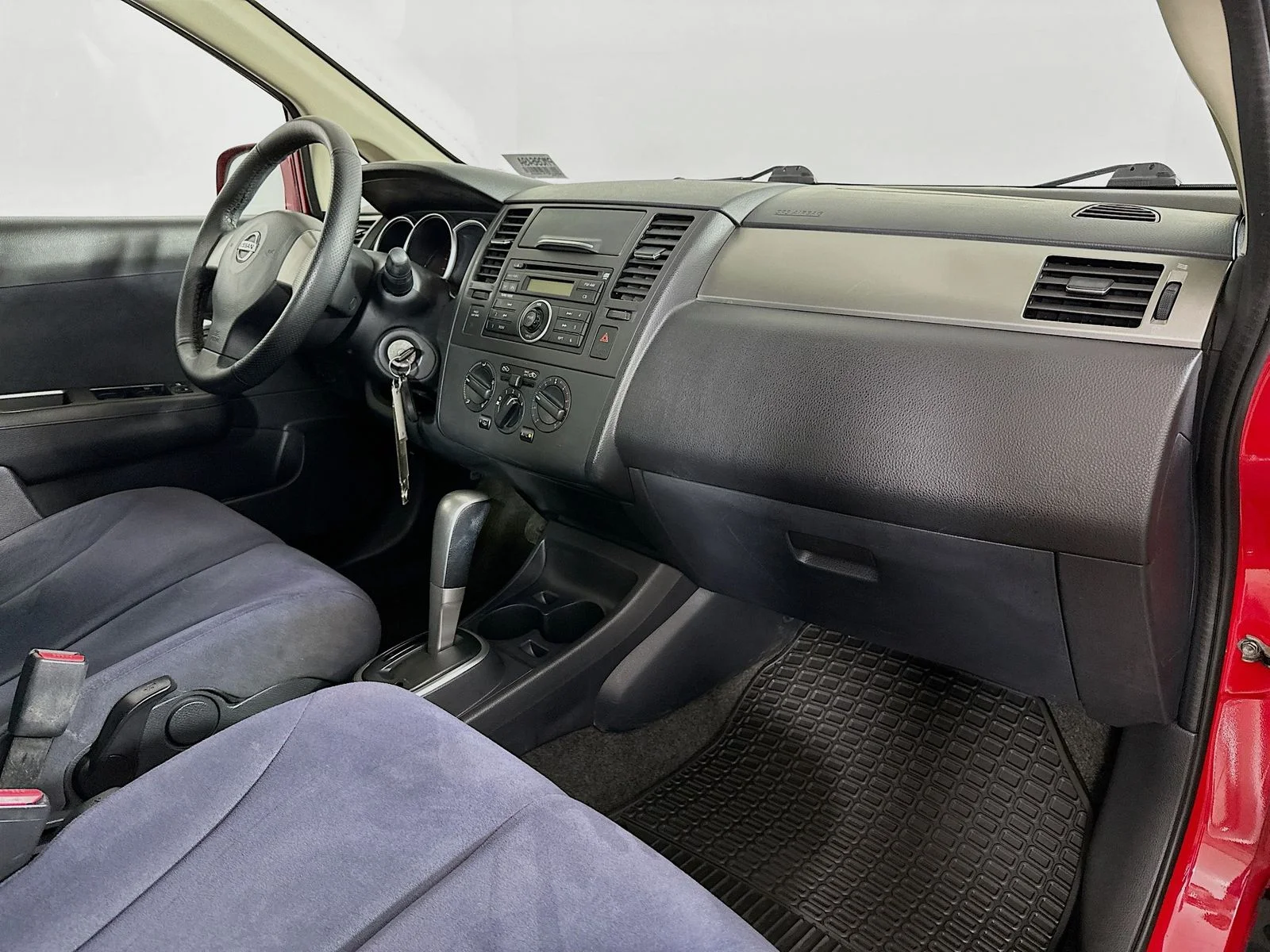 Used 2007 Red Alert Nissan 1.8 S image 25