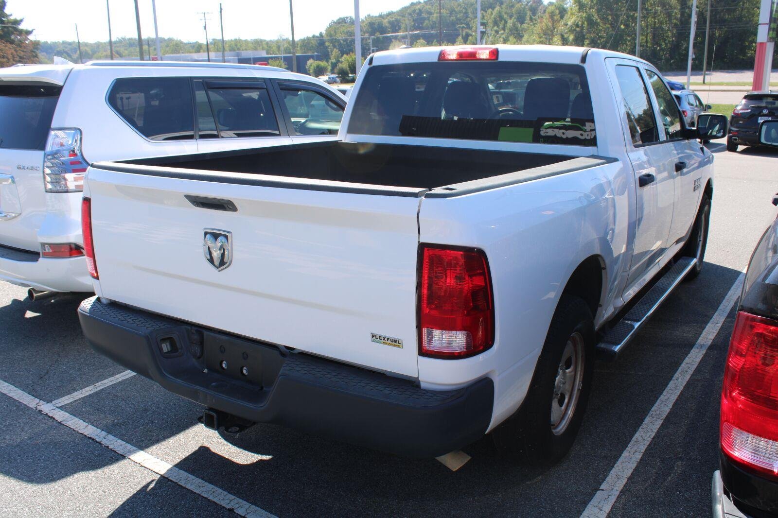 Used 2018 Bright White Clearcoat Ram Tradesman image 4