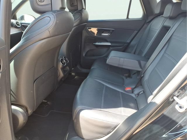 Used 2023  Mercedes-Benz GLC 300 image 22