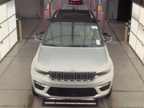 Used 2022 Jeep Grand Cherokee Summit with VIN 1C4RJGEG6N8585128 for sale in Kansas City