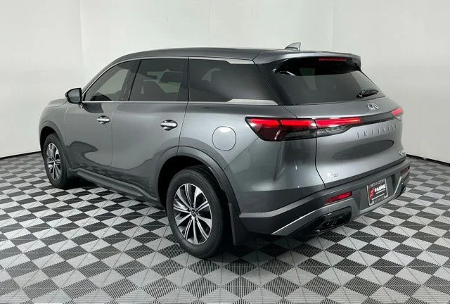 Certified Used 2023 Graphite Shadow INFINITI PURE image 4