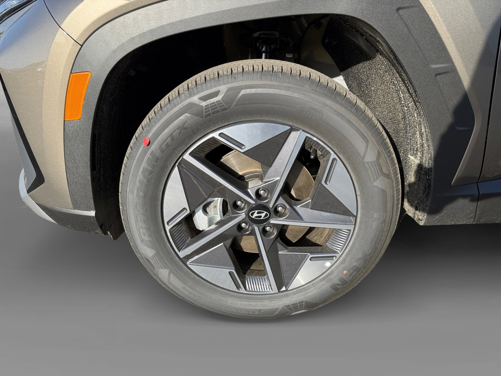 New 2026 Cashmere Bronze Hyundai SEL AWD image 9