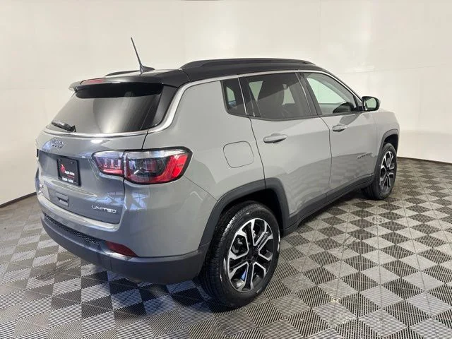 Certified Used 2022 Gray Jeep Limited image 6