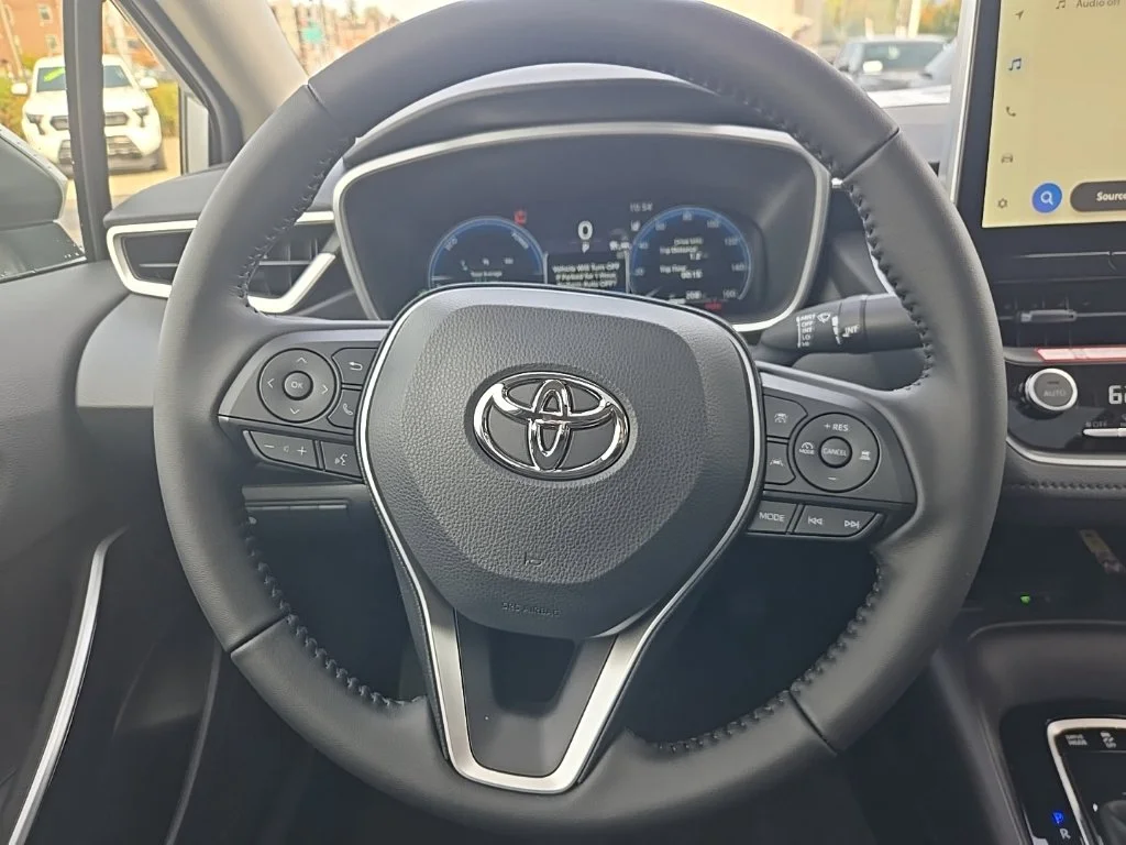 New 2027 Classic Silver Metallic Toyota Hybrid XLE image 14