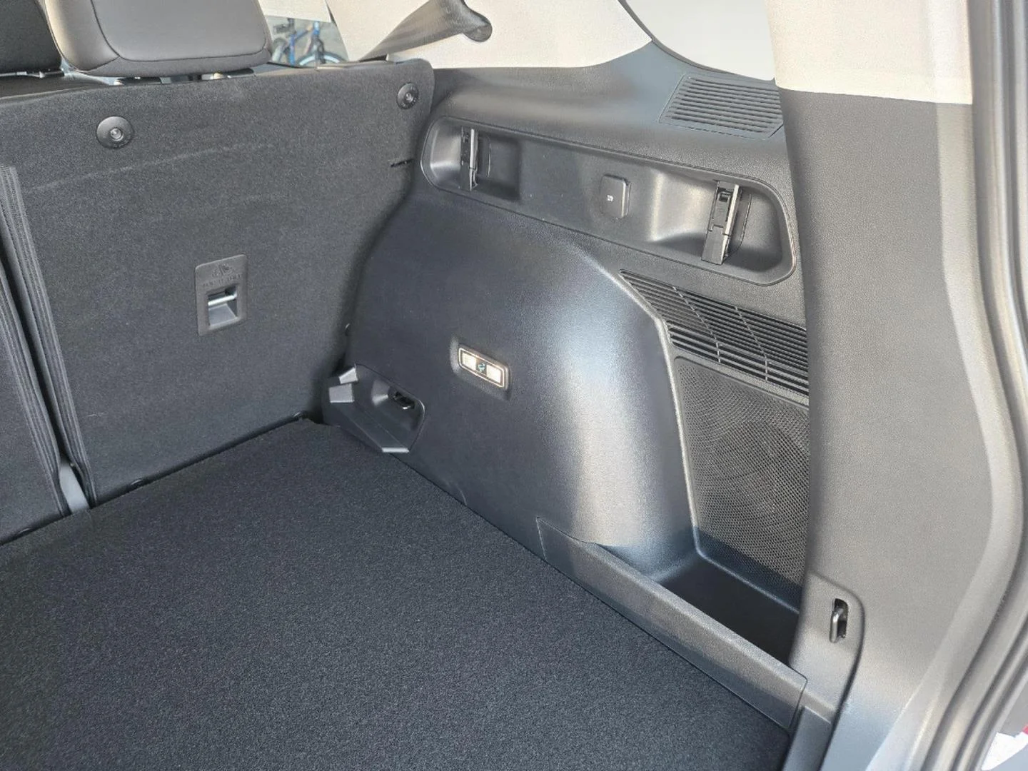 Used 2026 Oxford White Ford Outer Banks image 37