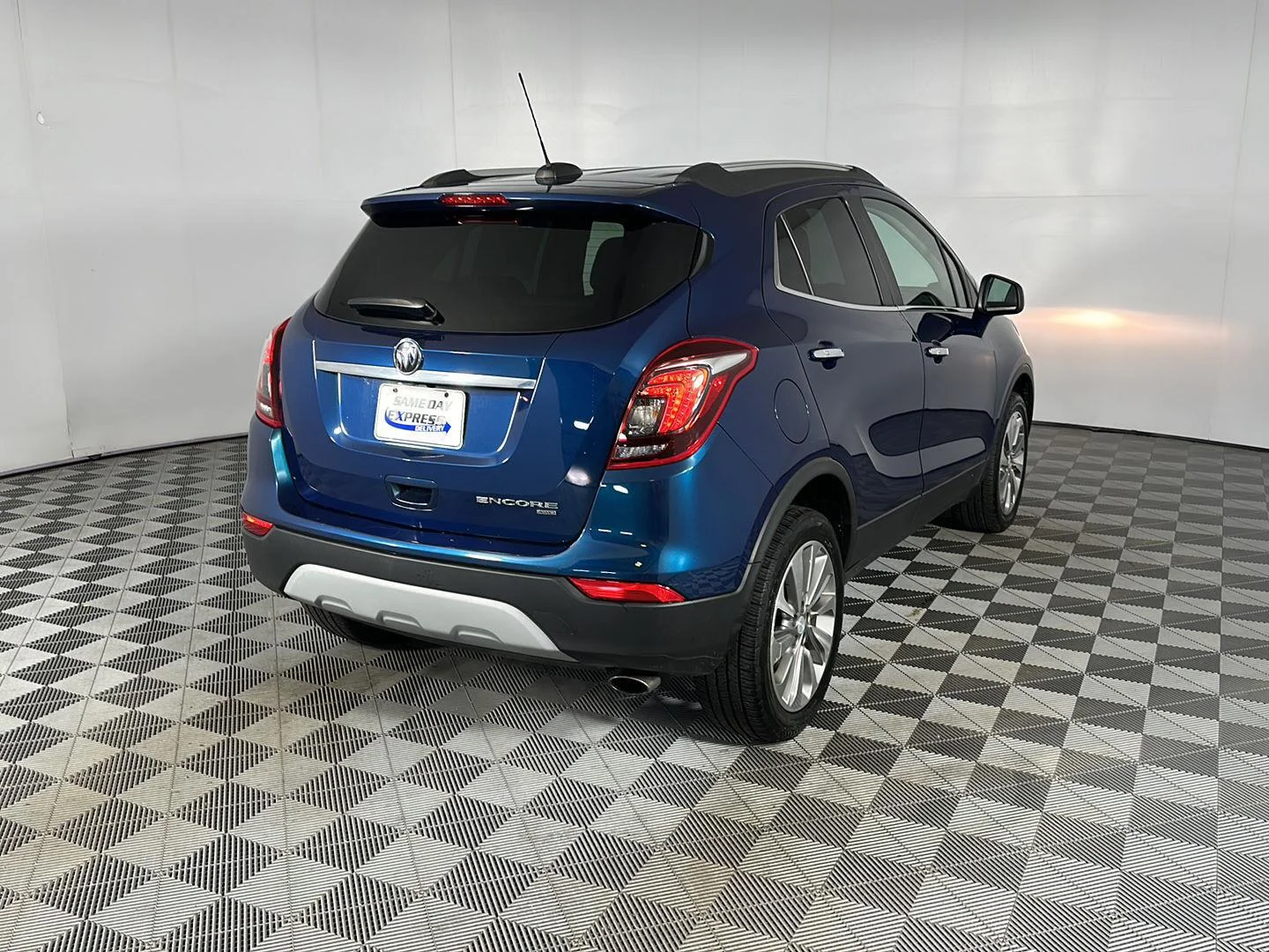 Used 2020 Deep Azure Metallic Buick Preferred image 27