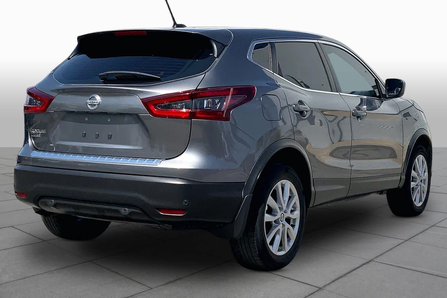 Used 2021 Gun Metallic Nissan S image 11
