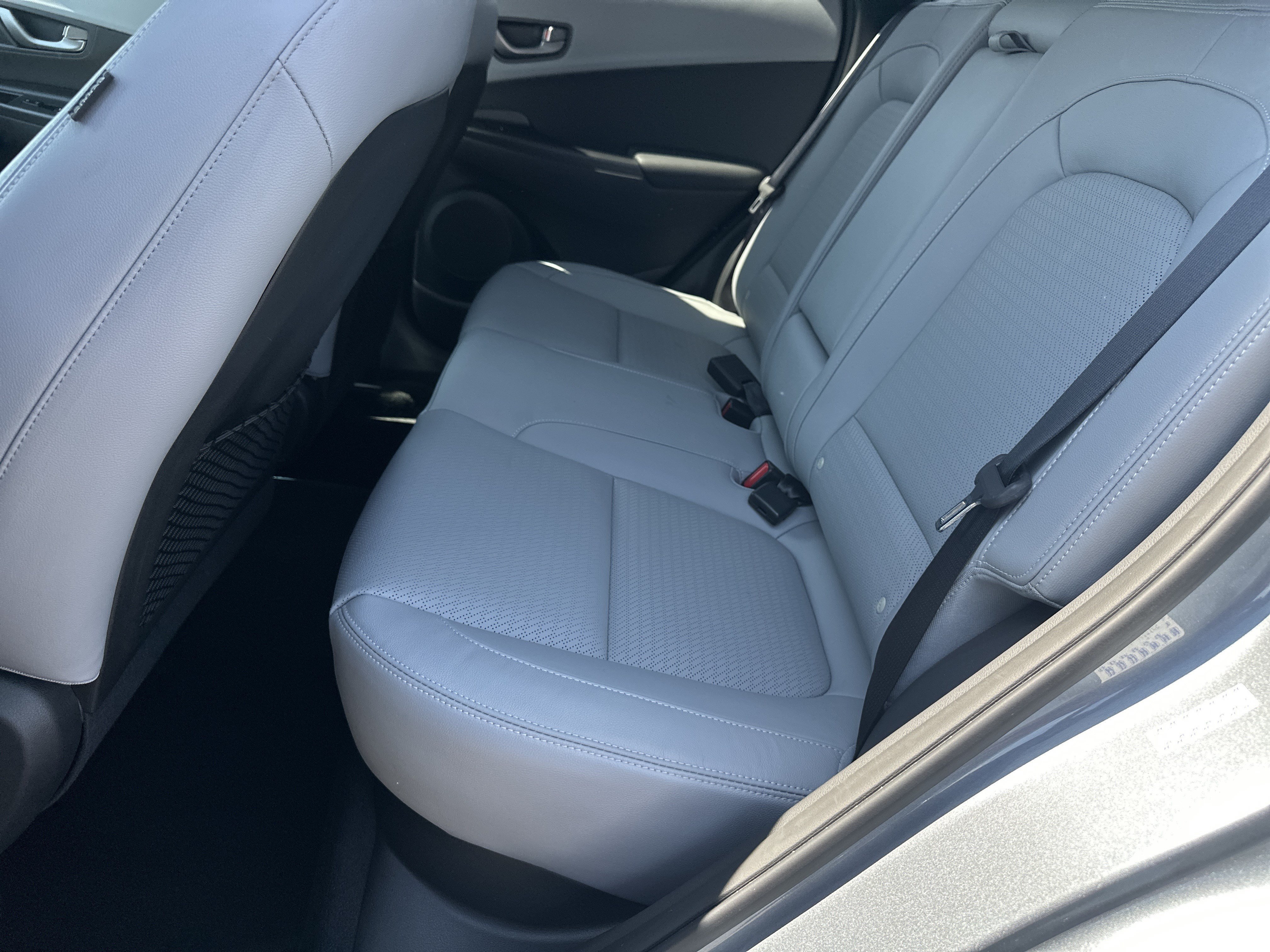Used 2021 Sonic Silver Hyundai Ultimate image 24