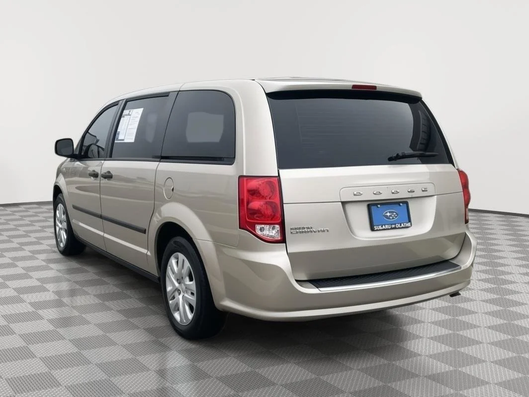 Used 2015 Cashmere/Sandstone Pearlcoat Dodge American Value Pkg image 4