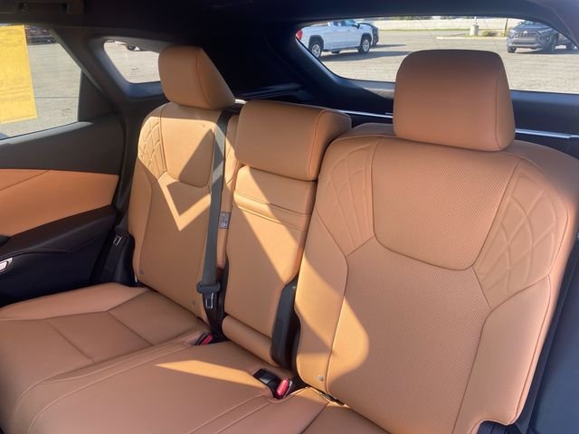 New 2026 Eminent White Pearl Lexus 350 PREMIUM AWD image 22