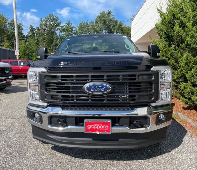 New 2026 Agate Black Metallic Ford F-250® XL image 3
