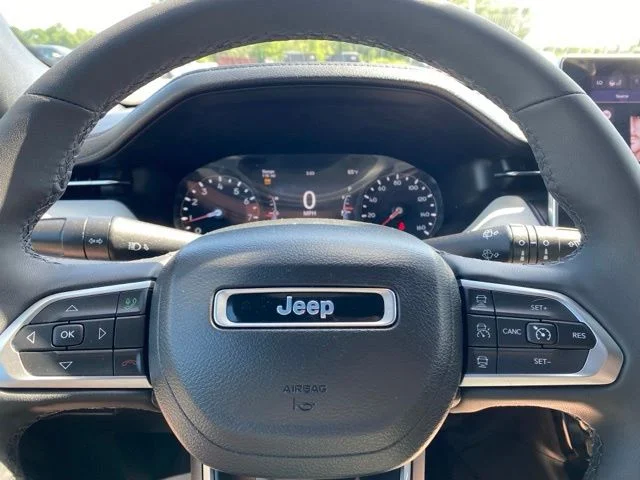 Used 2023 Gray Jeep Limited image 12