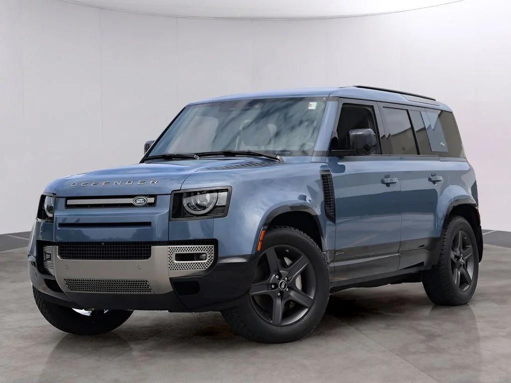2021 Land Rover Defender X-Dynamic SE's photo