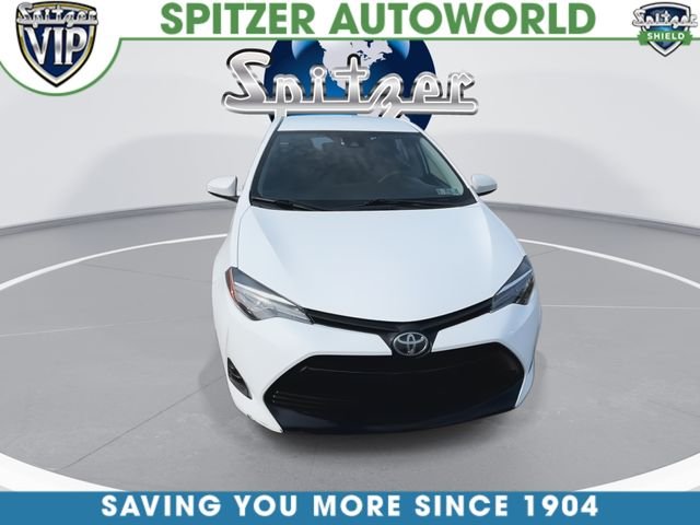 Used 2019 White Toyota LE image 3
