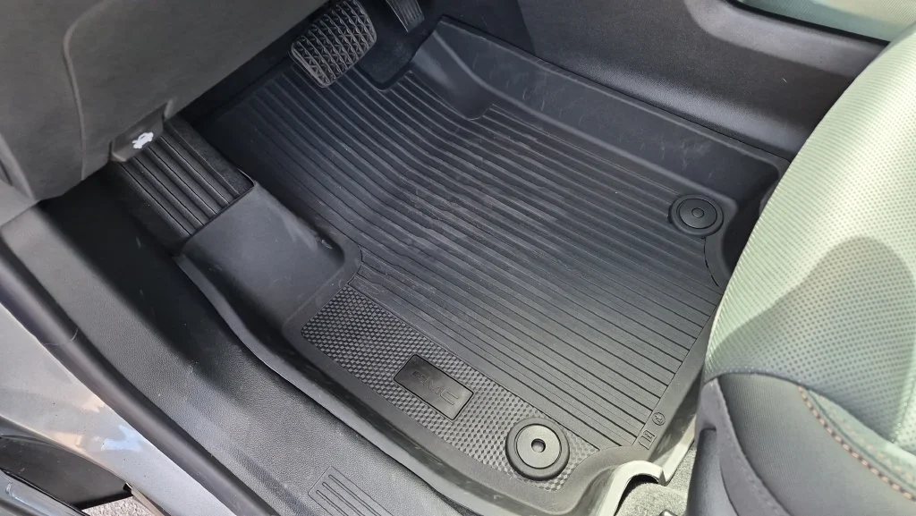 2027 GMC Terrain AT4 - Photo 13