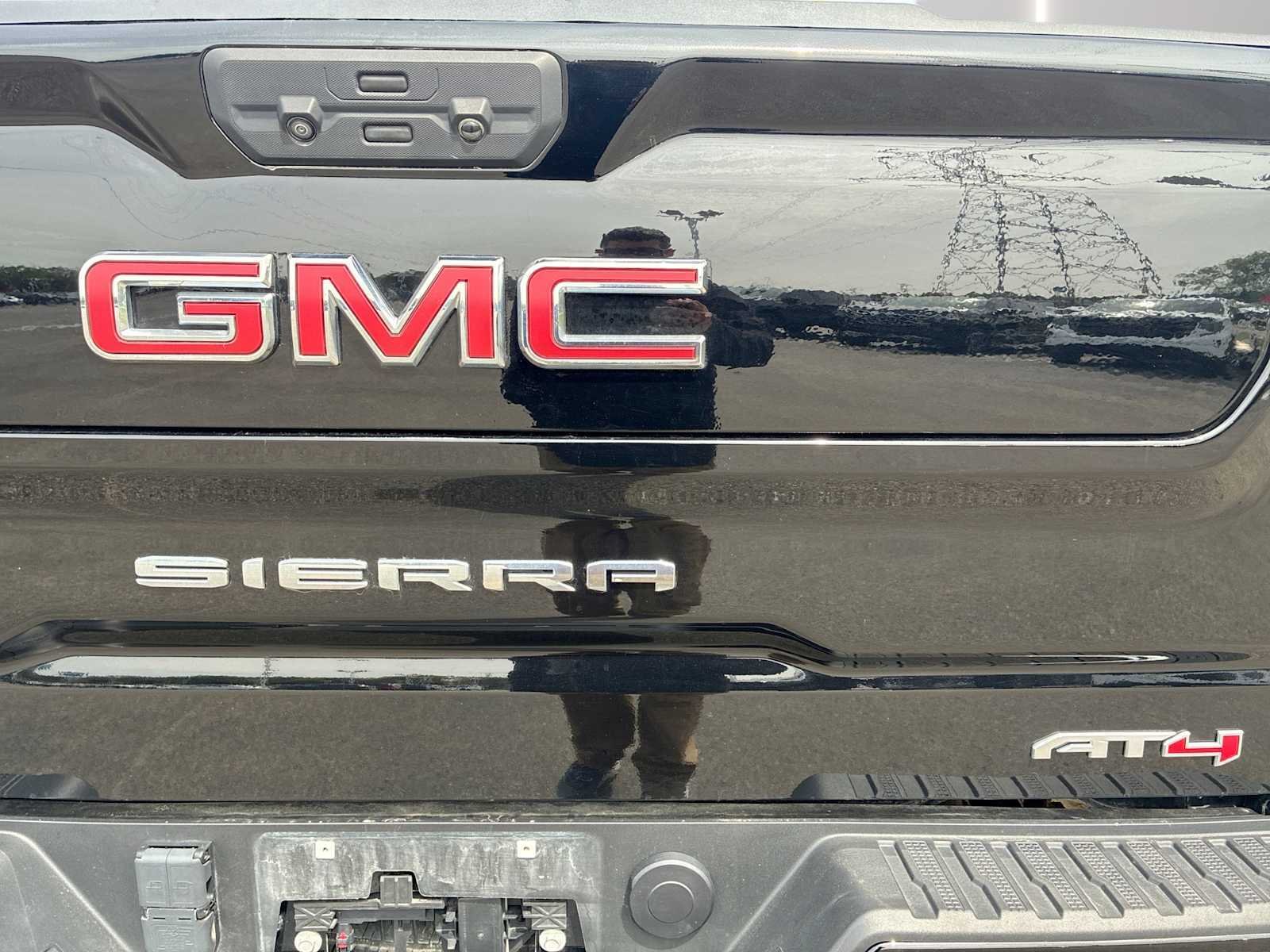 Certified Used 2022 Onyx Black GMC AT4 image 46