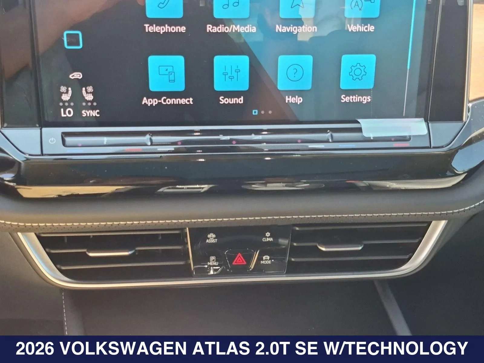 2026 Volkswagen Atlas SE w/Tech - Photo 24