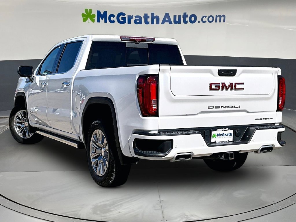 Used 2023 White GMC Denali image 5