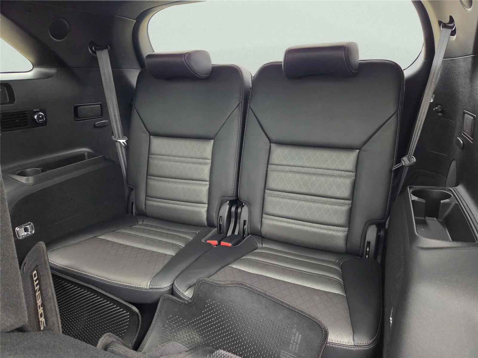 2018 Kia Sorento SXL - Photo 29