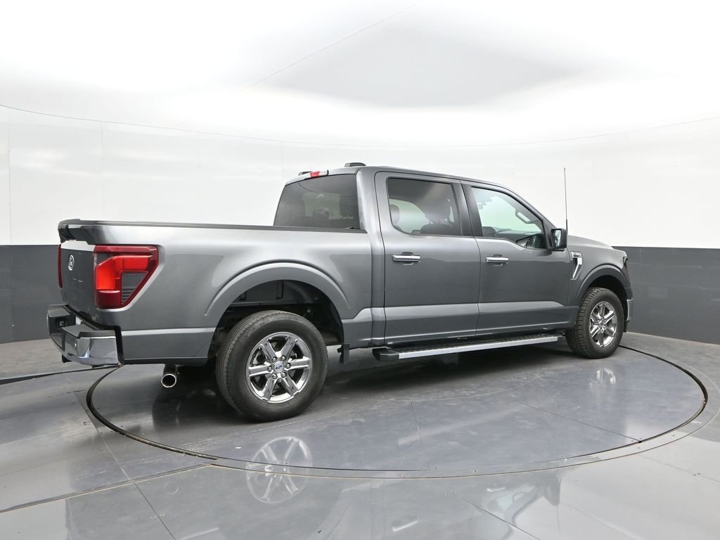 Used 2025 Gray Ford XLT image 15