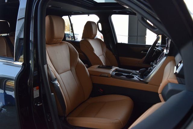 2026 Lexus LX 700h Luxury - Photo 10