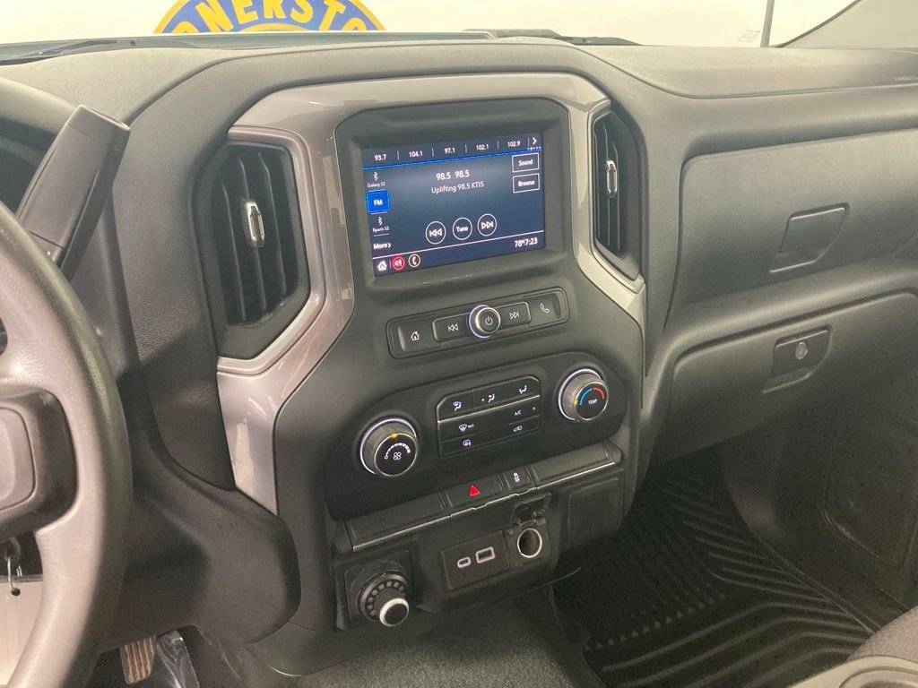 Used 2021 Chevrolet Silverado 2500HD Custom with VIN 1GC4YME7XMF285574 for sale in Monticello, Minnesota