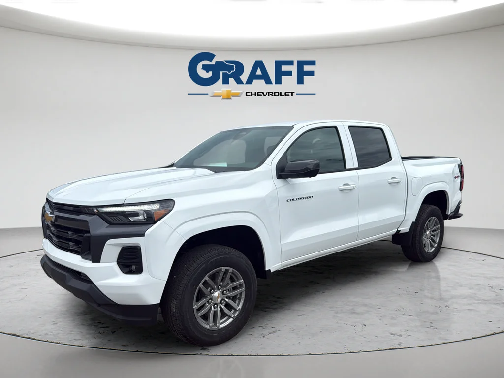 2026 Chevrolet Colorado LT - Photo 13