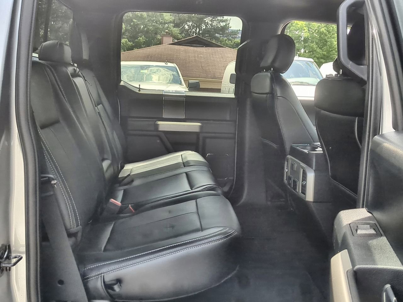 Used 2020 Silver Ford XL image 26