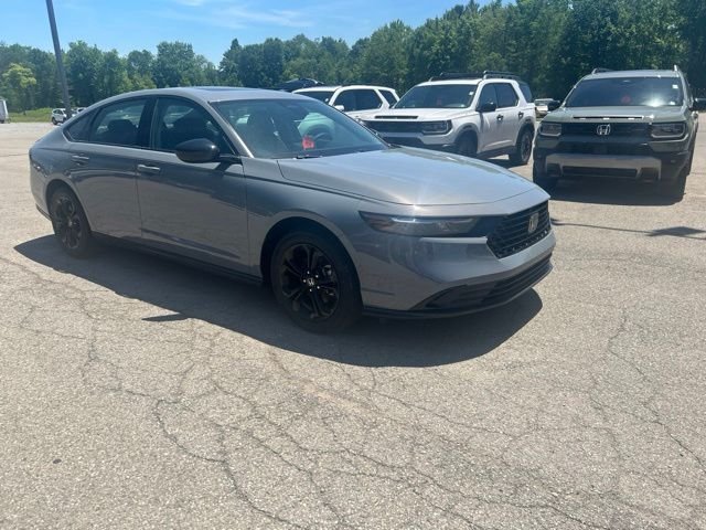 2025 Honda Accord SE - Photo 8