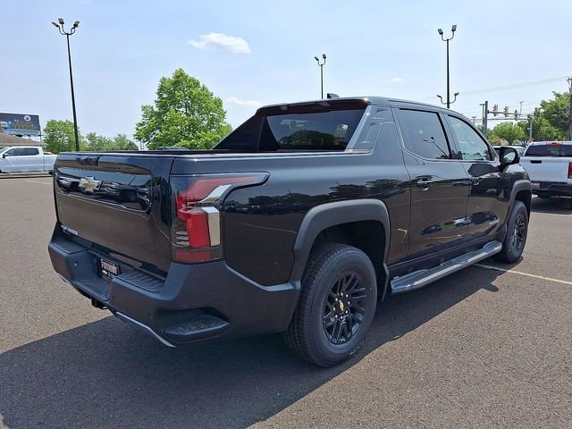 2025 Chevrolet Silverado EV LT - Photo 11