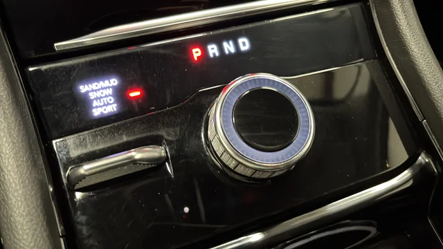 Used 2021 Diamond Black Jeep Limited image 18