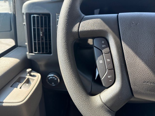 2025 Chevrolet Express Cargo Work Van - Photo 17
