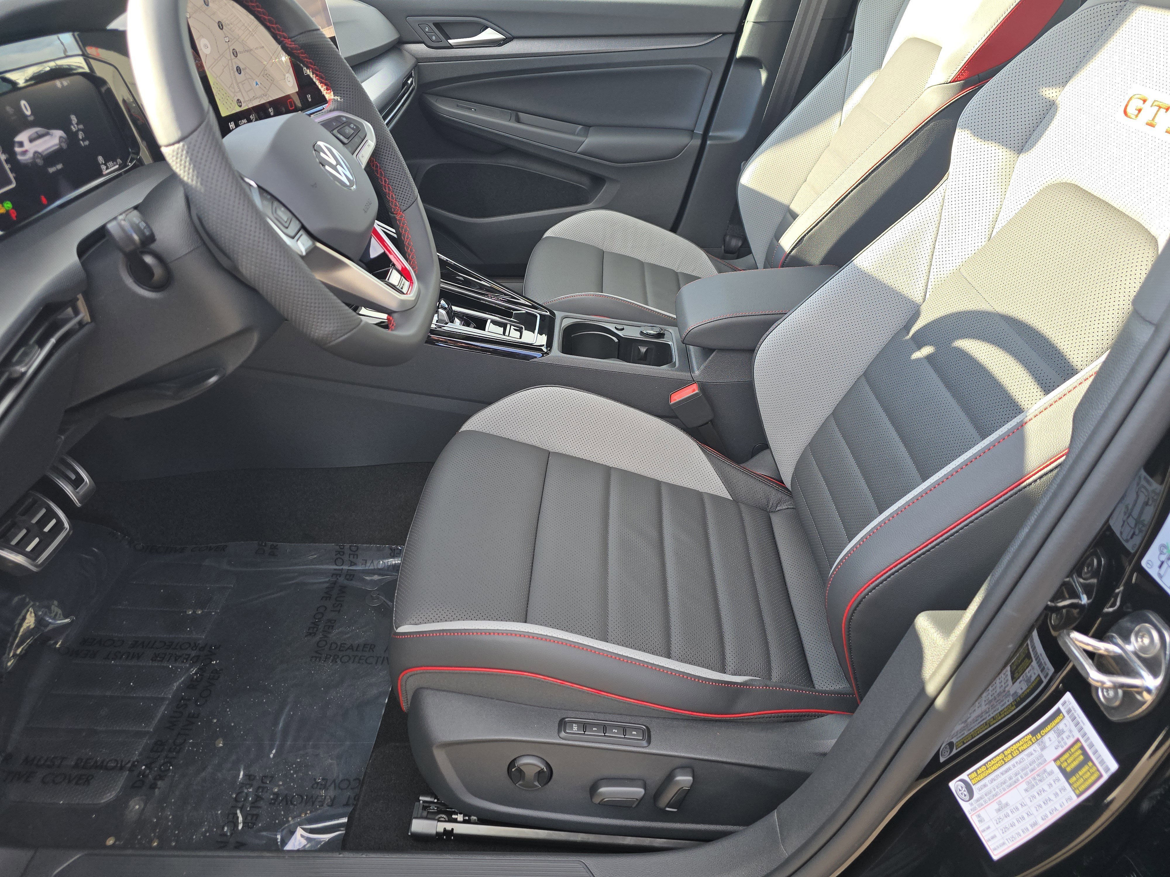 2026 Volkswagen Golf GTI SE - Photo 17