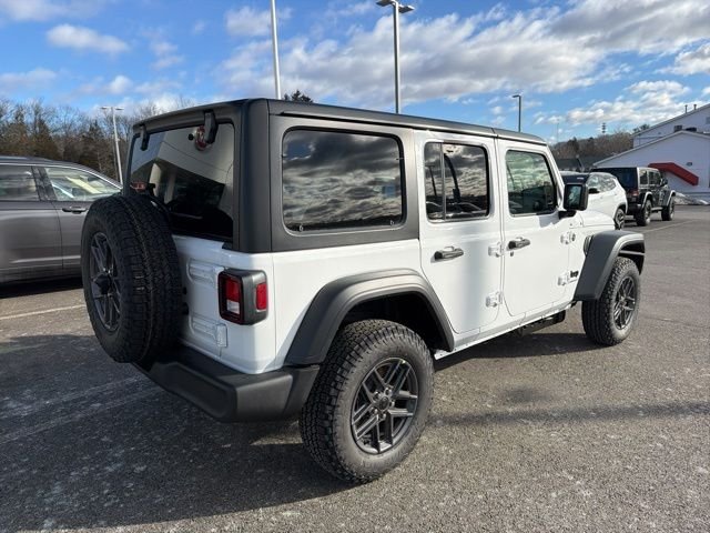New 2026 Bright White Clear-Coat Exterior Paint Jeep Sport S image 3