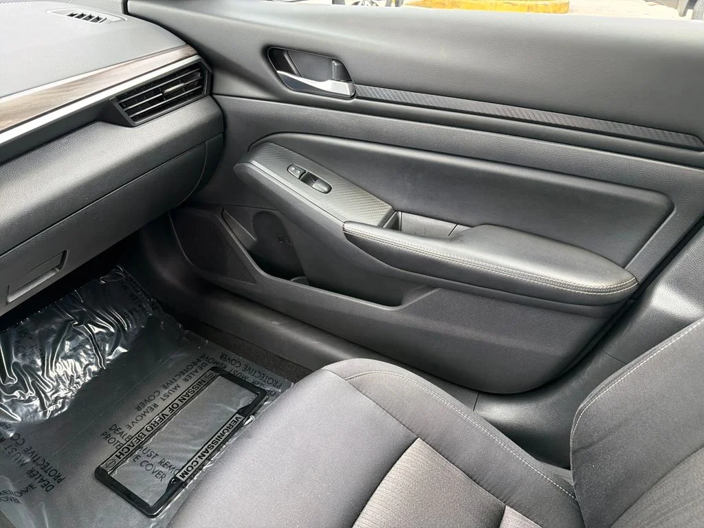2024 Nissan Altima SV - Photo 28