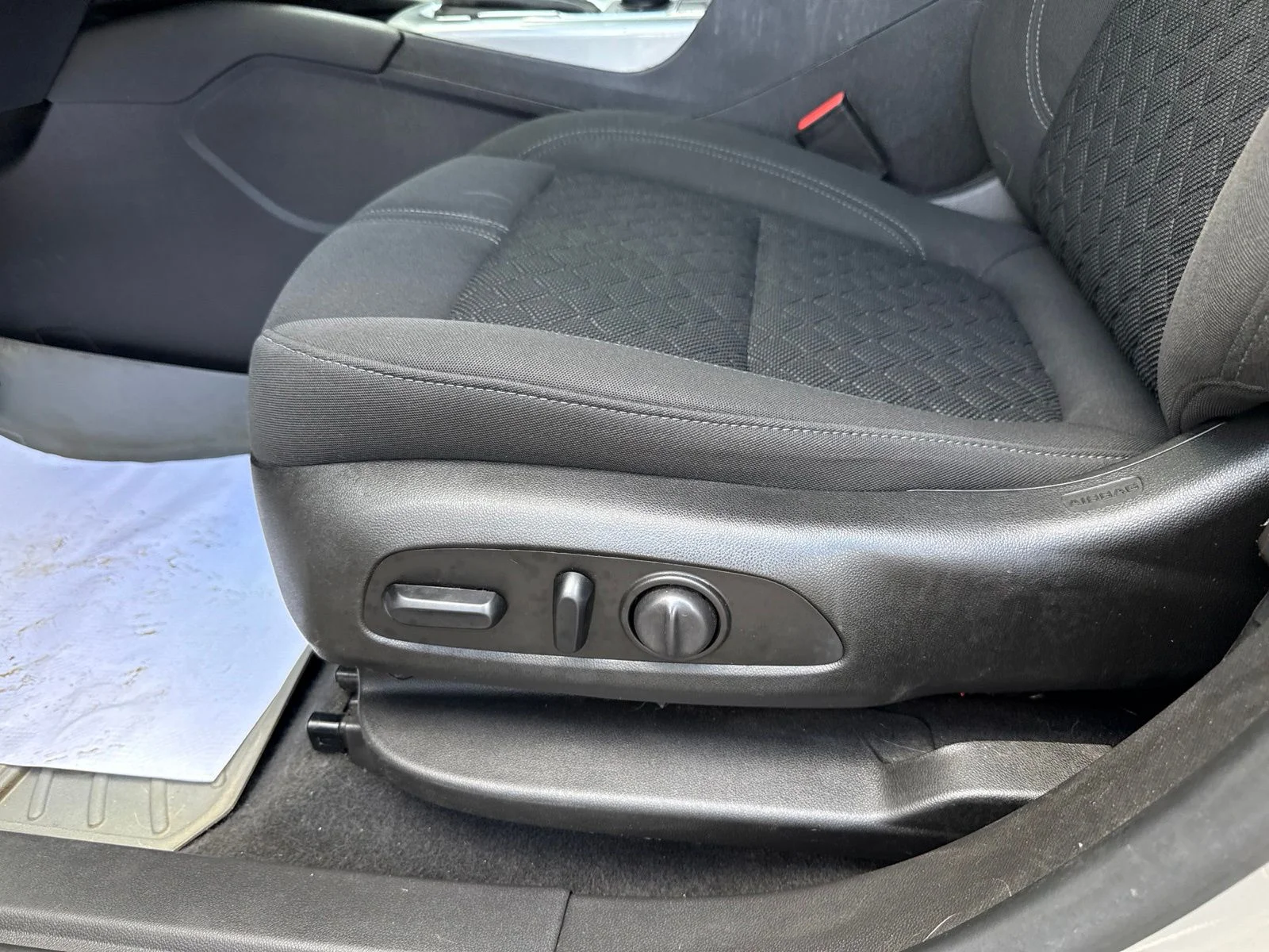 Used 2021 Gray Chevrolet LT image 20