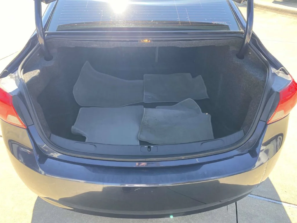Used 2019 Blue Chevrolet LT image 13
