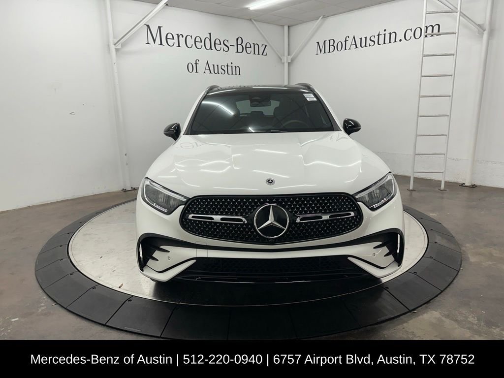 Certified Used 2026 White Mercedes-Benz GLC 300 image 2