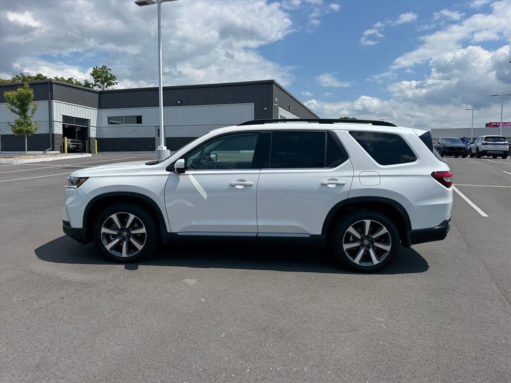 Certified Used 2025 Platinum White Pearl Honda AWD Elite image 30