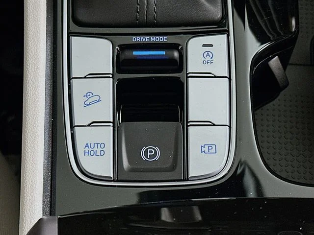 New 2026 Hyundai TUCSON SE