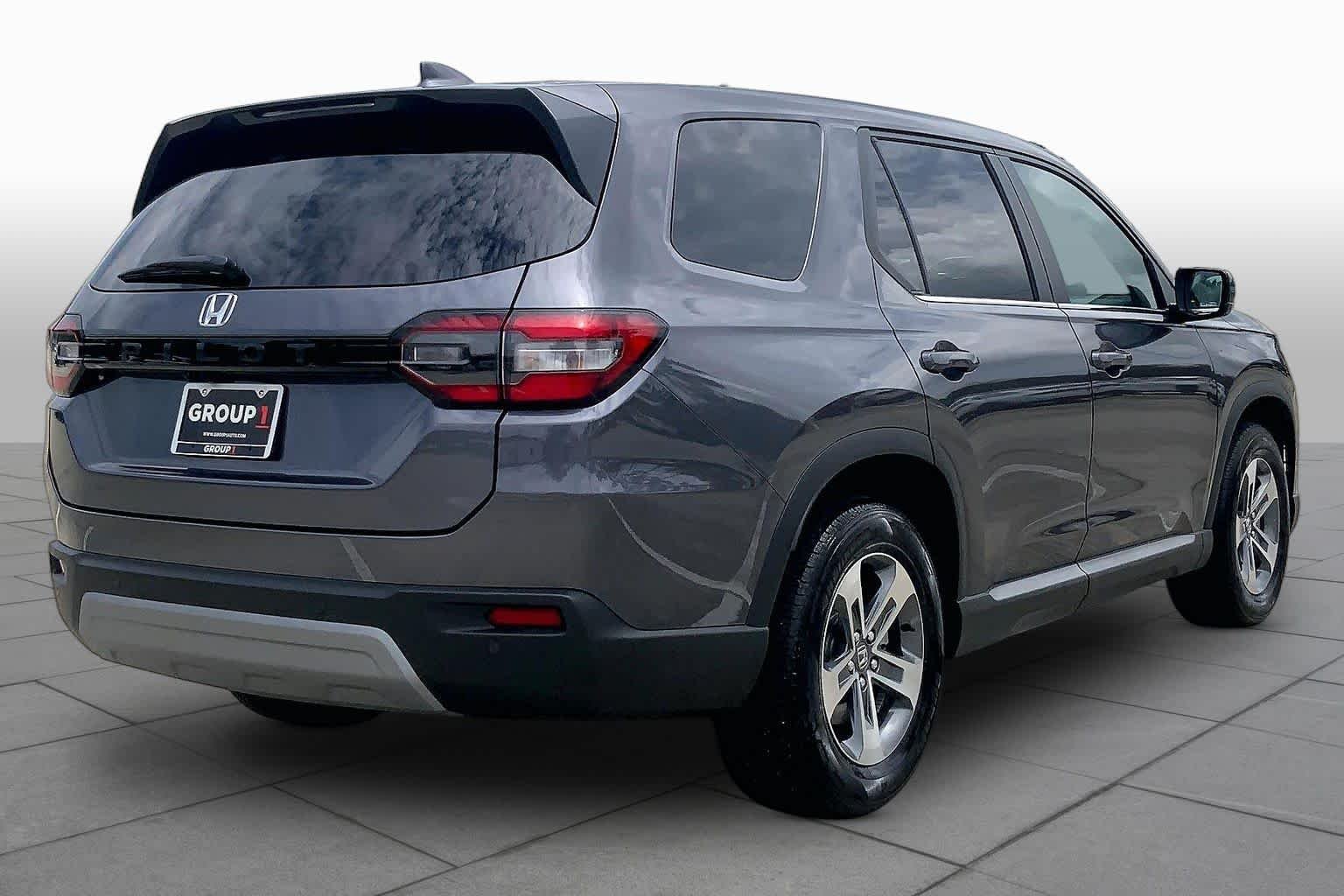 Used 2025 Modern Steel Metallic Honda EX-L image 13